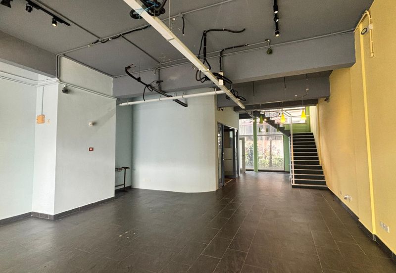 Ritze Perdana Business Center