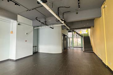 Ritze Perdana Business Center