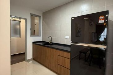 LBS Skylake Residence