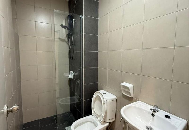 LBS Skylake Residence