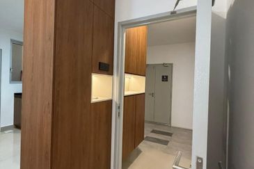 LBS Skylake Residence