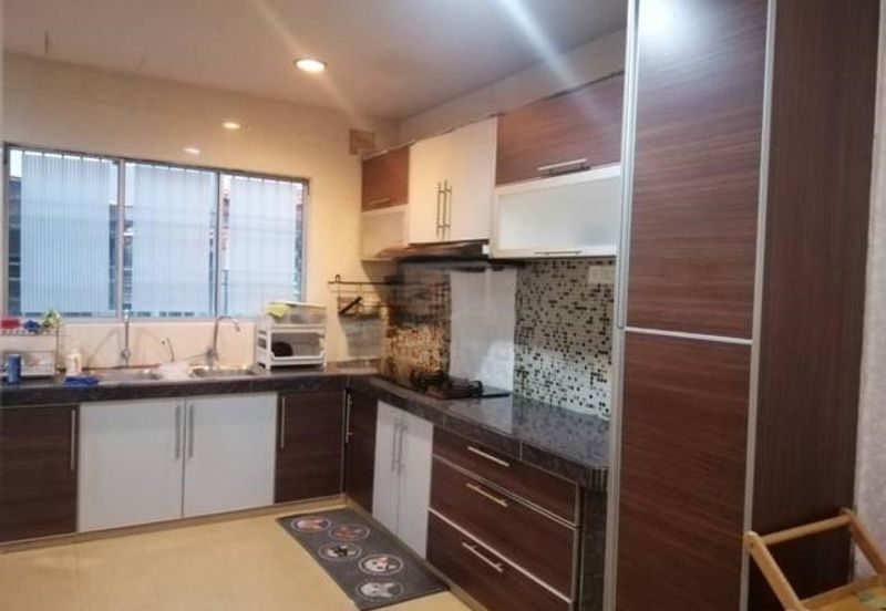 Jalan Spektrum U16 @ Taman Bukit Subang