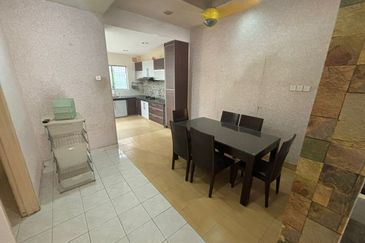 Jalan Spektrum U16 @ Taman Bukit Subang