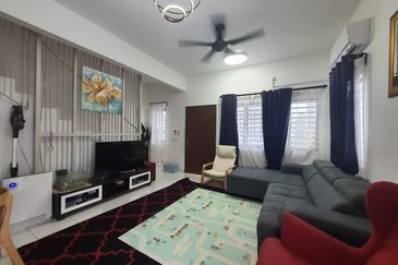 Jalan Setia Permai U13/42F