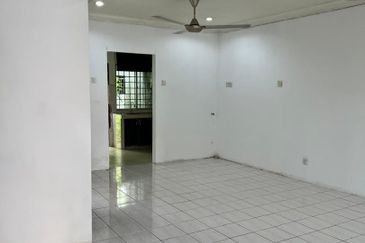 Bandar Saujana Putra 3