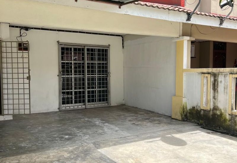 Bandar Saujana Putra 3