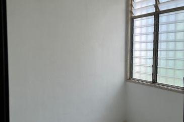 Bandar Saujana Putra 3