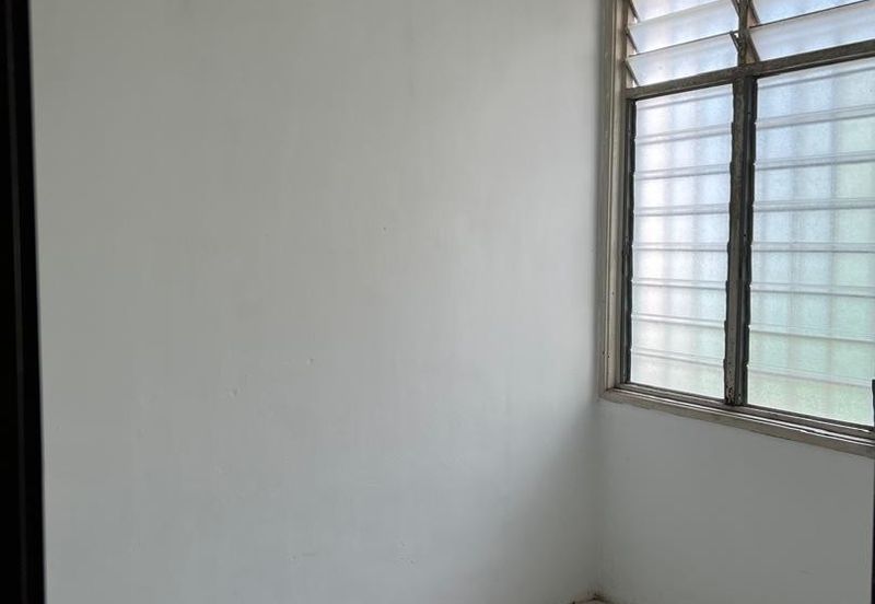 Bandar Saujana Putra 3