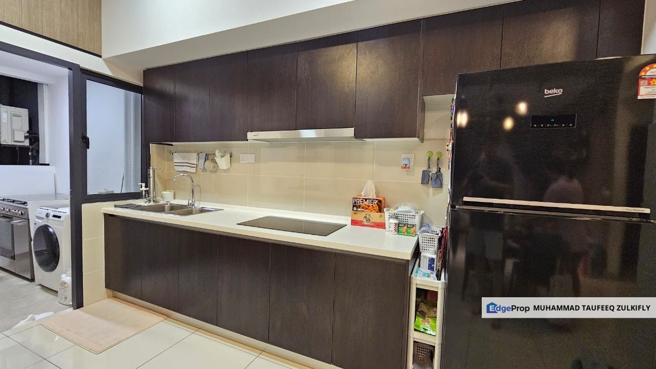 FULLY FURNISHED DESIGNER SUITE Setia City Residence Setia Alam, High Floor, Selangor, Setia Alam/Alam Nusantara