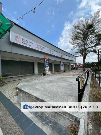 Shoplot D'Anjung Avenue Seksyen 7 Shah Alam, Vacant Unit, Selangor, Shah Alam