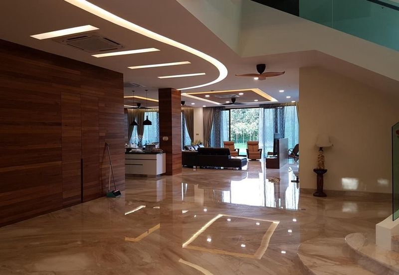 Tropicana Golf & Country Resort