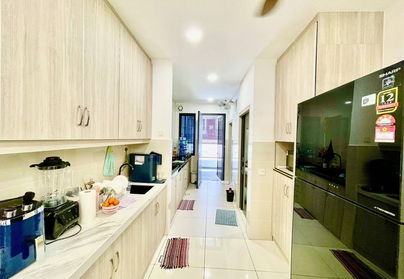 Elmina Green Three @ City of Elmina