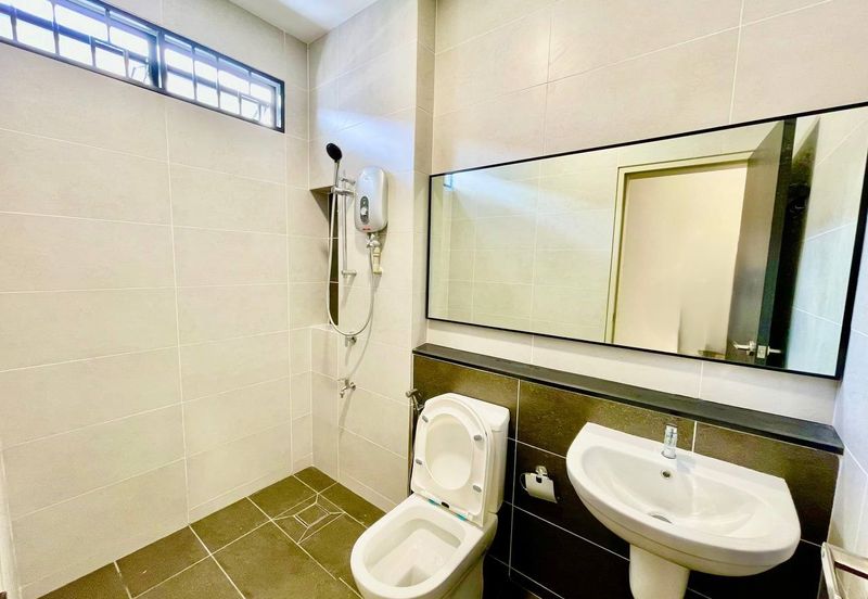 Elmina Green Three @ City of Elmina