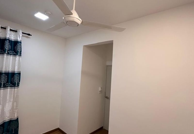 The Tresor @ Gravit 8 *