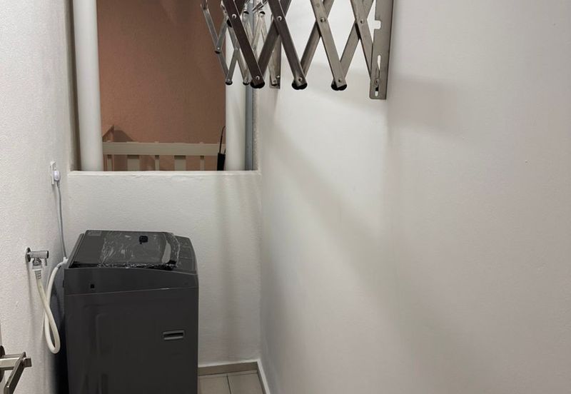 The Tresor @ Gravit 8 *