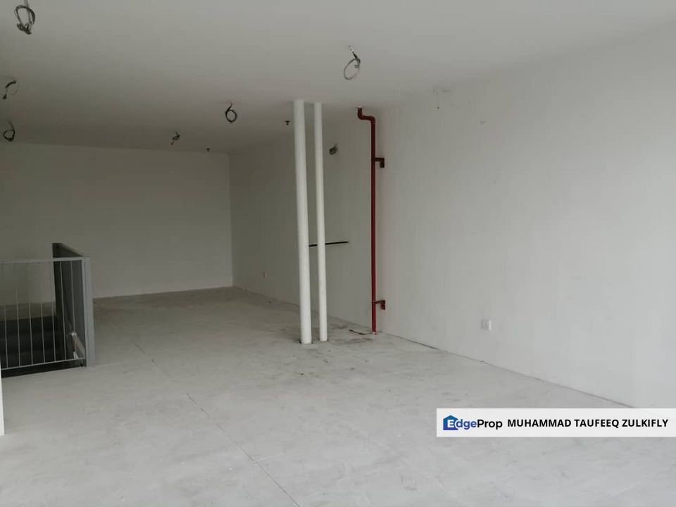 Duplex Soho Unit, Lumi Tropicana, Near Mutiara Damansara, Kota damansara, Selangor, Tropicana