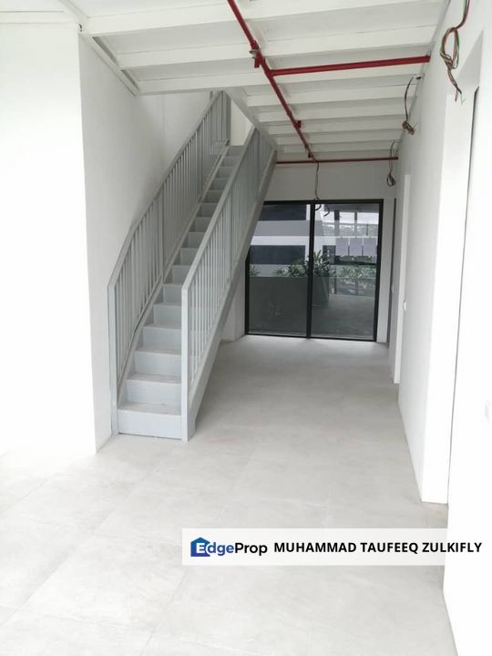 Duplex Soho Unit, Lumi Tropicana, Near Mutiara Damansara, Kota damansara, Selangor, Tropicana