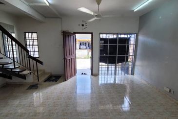 2 Storey Terrace, Bandar Puncak Alam Fasa 3, Rumah Boleh Sedia Didiami