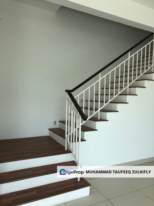 CORNER LOT | BARE UNIT | Semi D Cluster Eco MAjestic, Semenyih, Bare Unit, Selangor, Semenyih