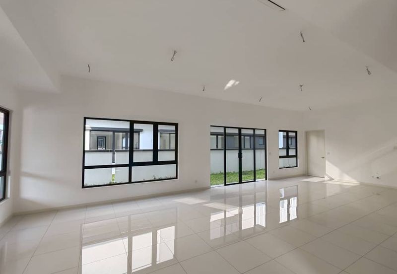 Freesia Residences @ Tropicana Aman