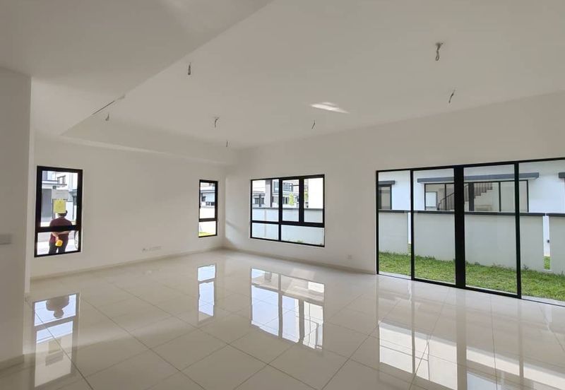 Freesia Residences @ Tropicana Aman