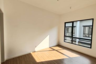 Freesia Residences @ Tropicana Aman