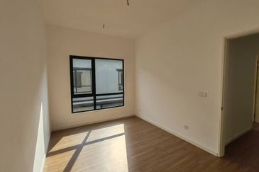 Freesia Residences @ Tropicana Aman