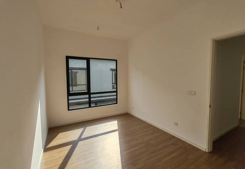 Freesia Residences @ Tropicana Aman