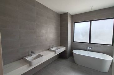 Freesia Residences @ Tropicana Aman