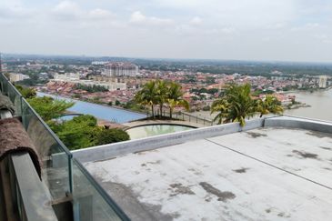 Silverscape Luxury Residences