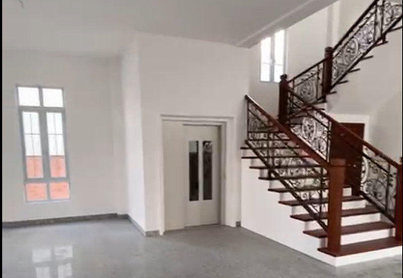 Straits Courtyard Residences