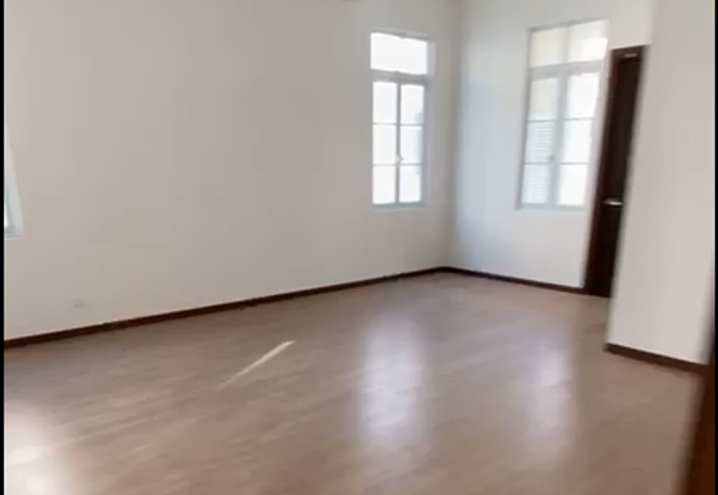 Straits Courtyard Residences