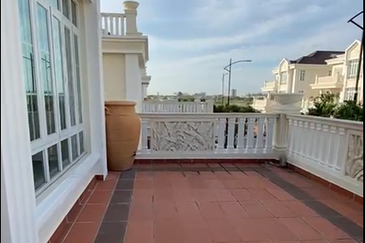 Straits Courtyard Residences