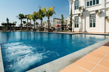 Straits Courtyard Residences