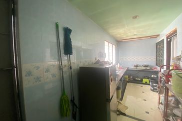 TAMAN DESA CHEMOR IMPIAN