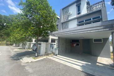 RIMBA RESIDENSI @ RASAH KEMAYAN