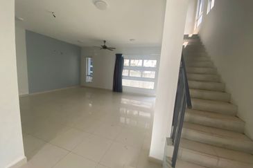 RIMBA RESIDENSI @ RASAH KEMAYAN