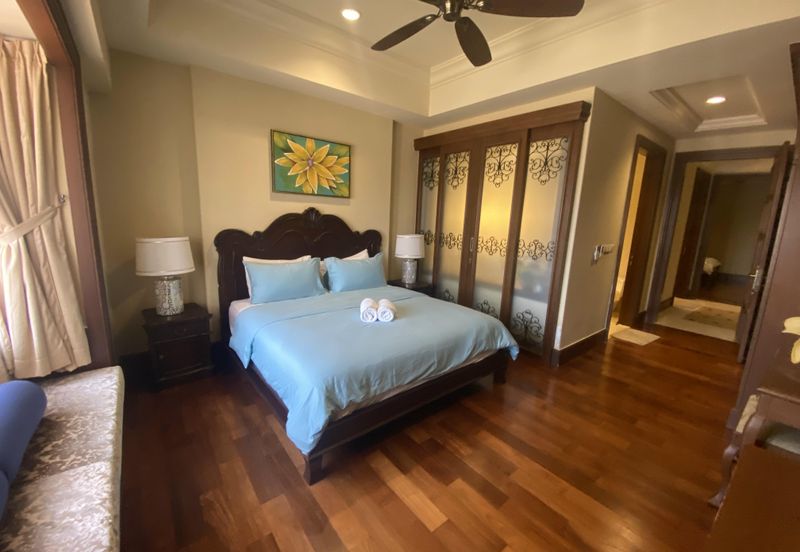 CASA DEL RIO RESIDENCES