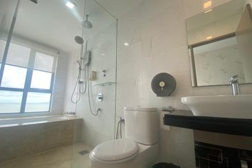 Silverscape Luxury Residences