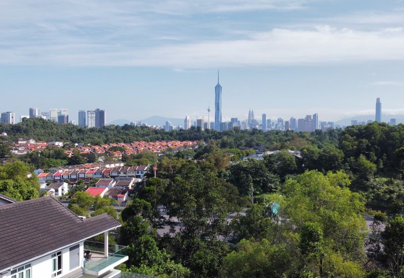 Jalan Taman Bukit Desa