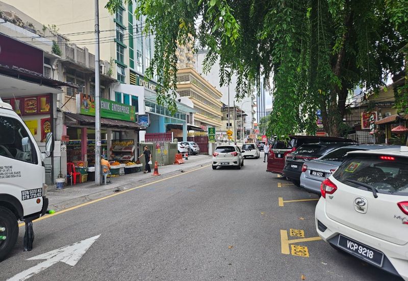 Jalan Tengkat Tong Shin