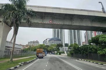 Jalan Sungai Buloh