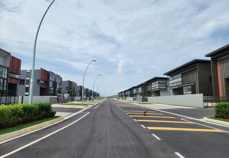 Elmina Business Park