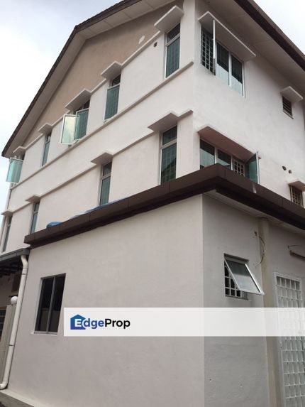 Subang Bestari 3 Storeys House For Sale, Selangor, Subang Bestari