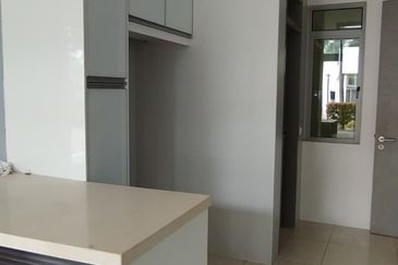 Symphony Hills Schubert