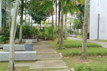 Symphony Hills Schubert