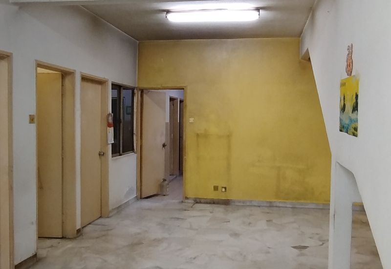 Happy Garden (Taman Gembira)