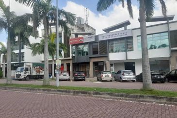 Bandar Bukit Raja @Taipan