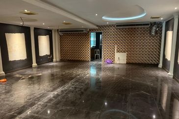 Taman Kinrara Seksyen 1