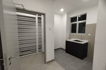 LBS Skylake Residence